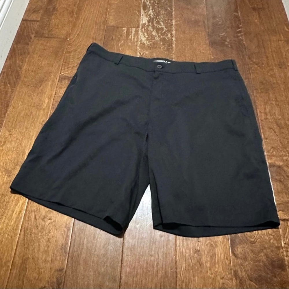Nike golf shorts